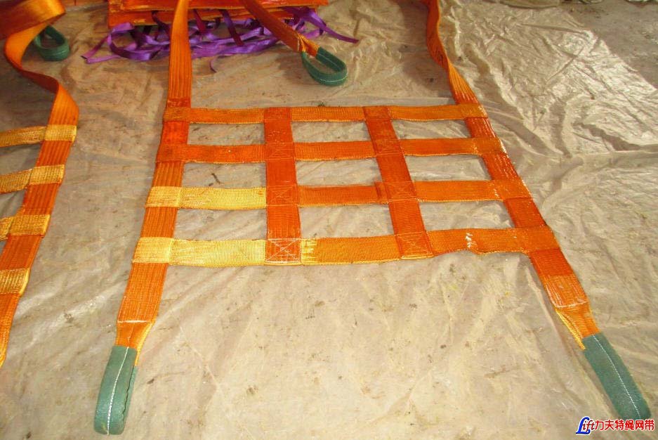 Large capacity high strength heavy duty polyester lifting net-polyester web cargo net